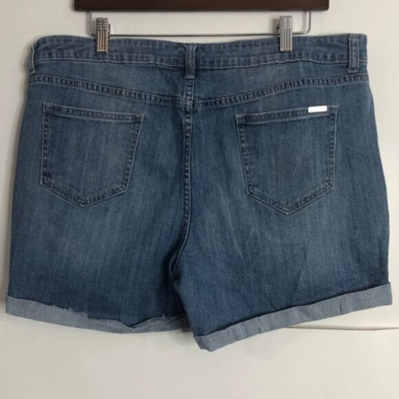 Jennifer Lopez Jean Shorts Faded Blue Embellished Bling Turned Up Cuffs - Picture 2 of 7